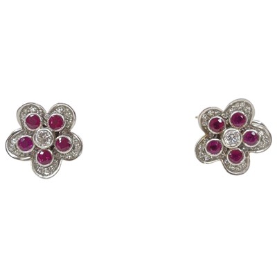 Lot 74 - A Floral 18ct White Gold Ruby and Diamond Pendant and Earring set