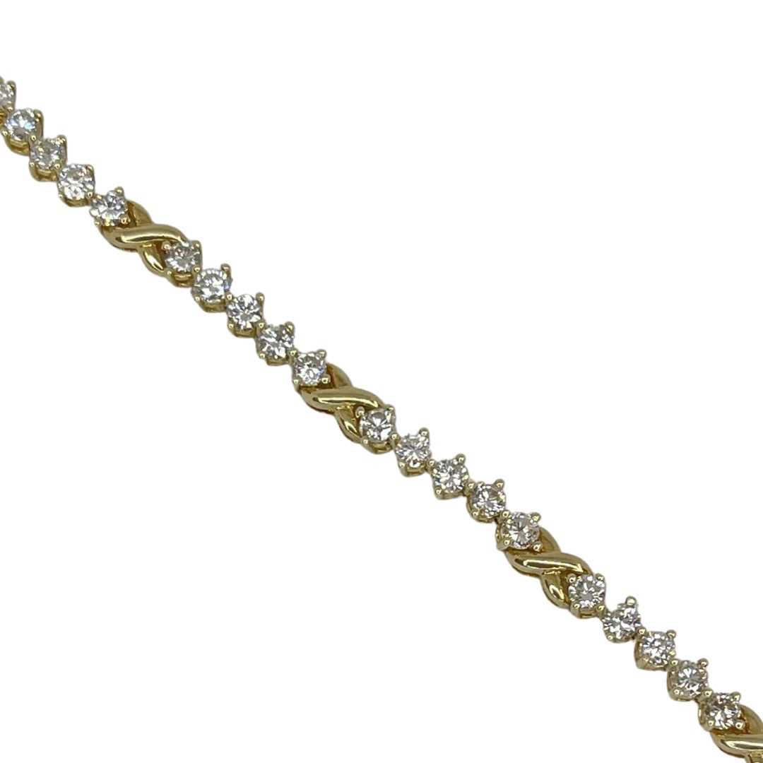Lot 88 - 18ct Gold Diamond Bracelet