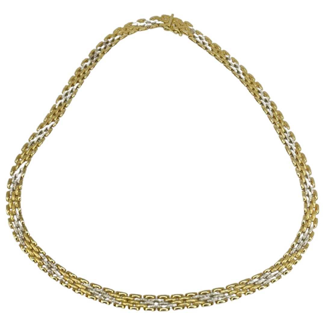 Lot 28 - An 18ct Gold Collar