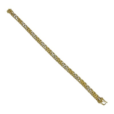 Lot 27 - An 18ct Yellow and White Gold Bracelet