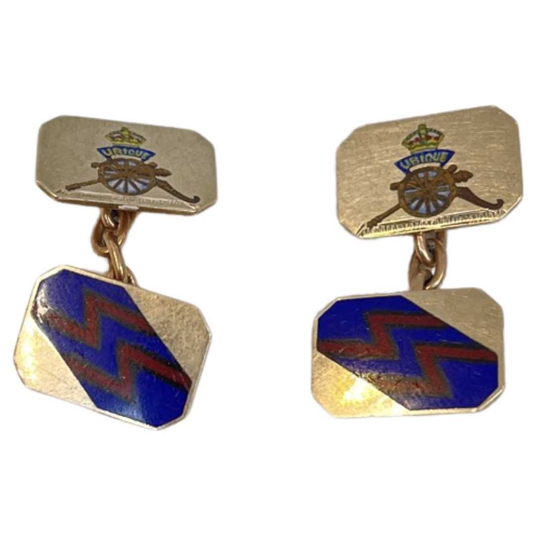 Lot 13 - A Pair of Vintage 9ct Yellow Gold and Enamel Royal Artillery Ubique Cufflinks, circa 1920.