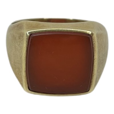 Lot 81 - 14ct Gold and Carnelian Signet Ring, 9g