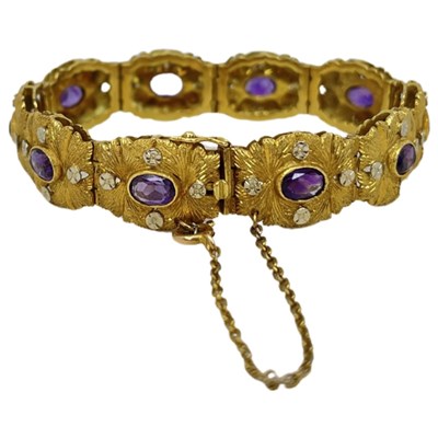 Lot 111 - 18 Ct Gold  and Amethyst Bracelet