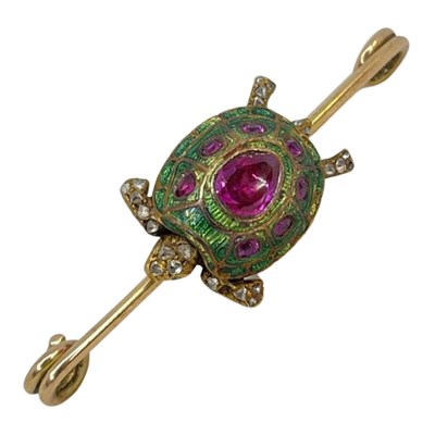 Lot 117 - Victorian Ruby and Diamond and Green Enamel Tortoise Brooch